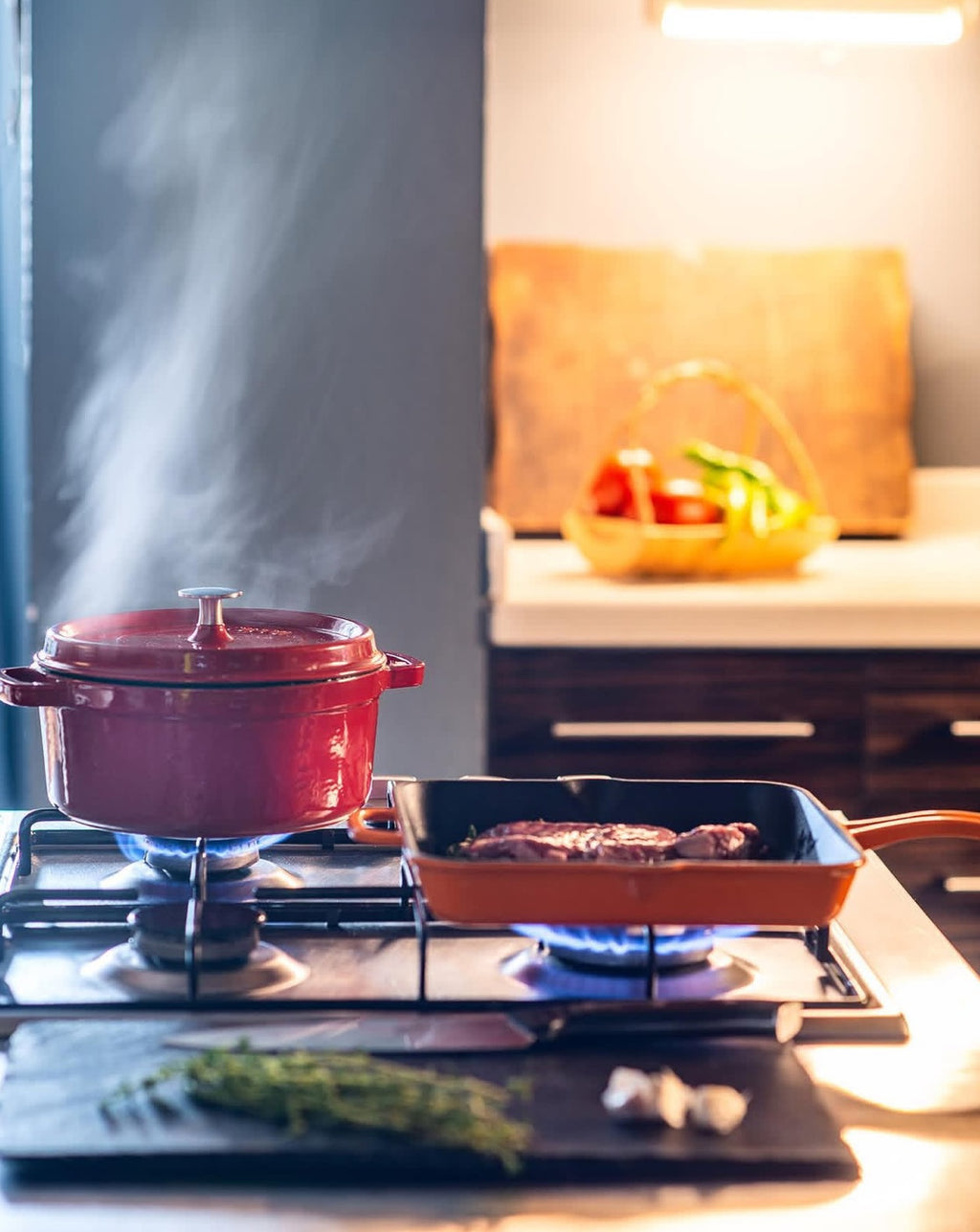 Hecha Enameled Cast Iron Round Dutch Ovens 3qt