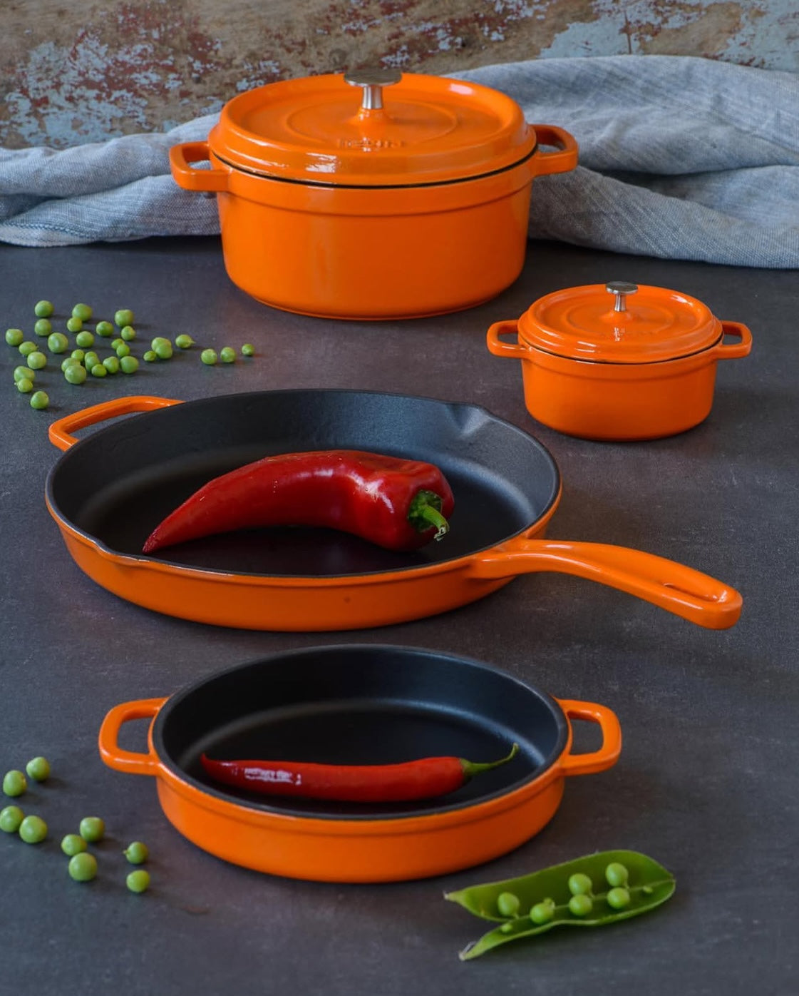 Hecha Enameled Cast Iron Dual Handle Fry (Saute) Pans 8.5"